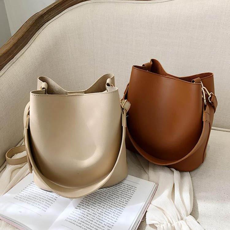 レディース斜めがけバッグ おしゃれ かわいい ショルダーバック インスタ レディースバッグ レトロ きれいめ プレゼントブランド ショルダーバッグ 日本産