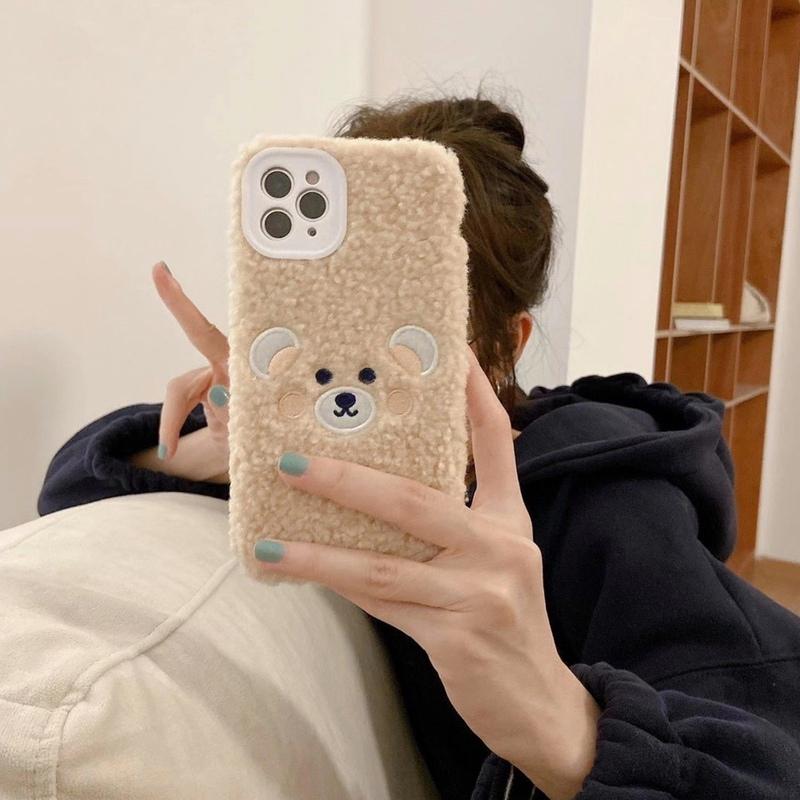 クラシック iPhone12 ケース くま マスコット ベージュ 韓国 新品 新品未使用 iPhone12 ケース くま マスコット ベージュ 韓国