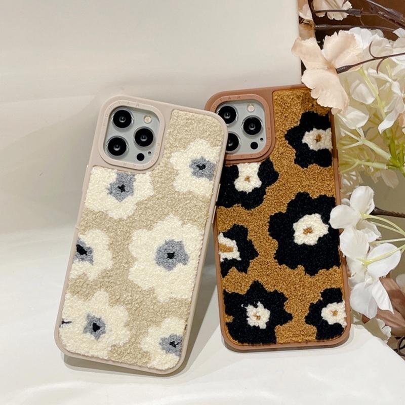 スマホケース iphone13 ケース 韓国 iphone12 ケース 携帯ケース iphone11 ケース iphone se ケース TPU もこもこ 秋冬 花 フラワー レトロ レディース |  | 02