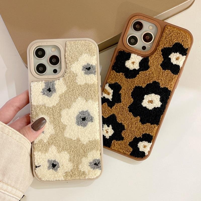 スマホケース iphone13 ケース 韓国 iphone12 ケース 携帯ケース iphone11 ケース iphone se ケース TPU もこもこ 秋冬 花 フラワー レトロ レディース |  | 03