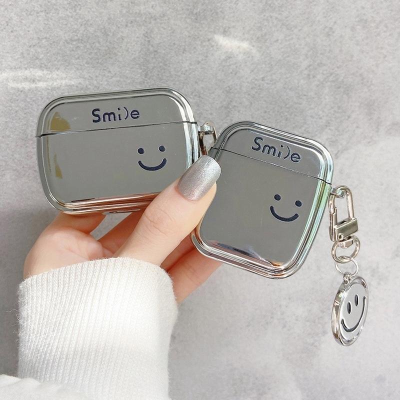 国内外の人気 Airpods Pro 3 ケース 韓国 Tpu スマイル Smile メタリック ミラー 鏡 チャーム エアポッド エアポッズ プロ カバー レディース 女性 イヤホンケース Cisama Sc Gov Br