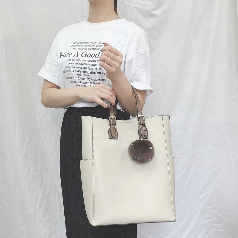 & chouette サマンサタバサ &シュエット 縦型 A4対応 シンプル & chouette サマンサタバサ &シュエット 縦型 A4対応 シンプル