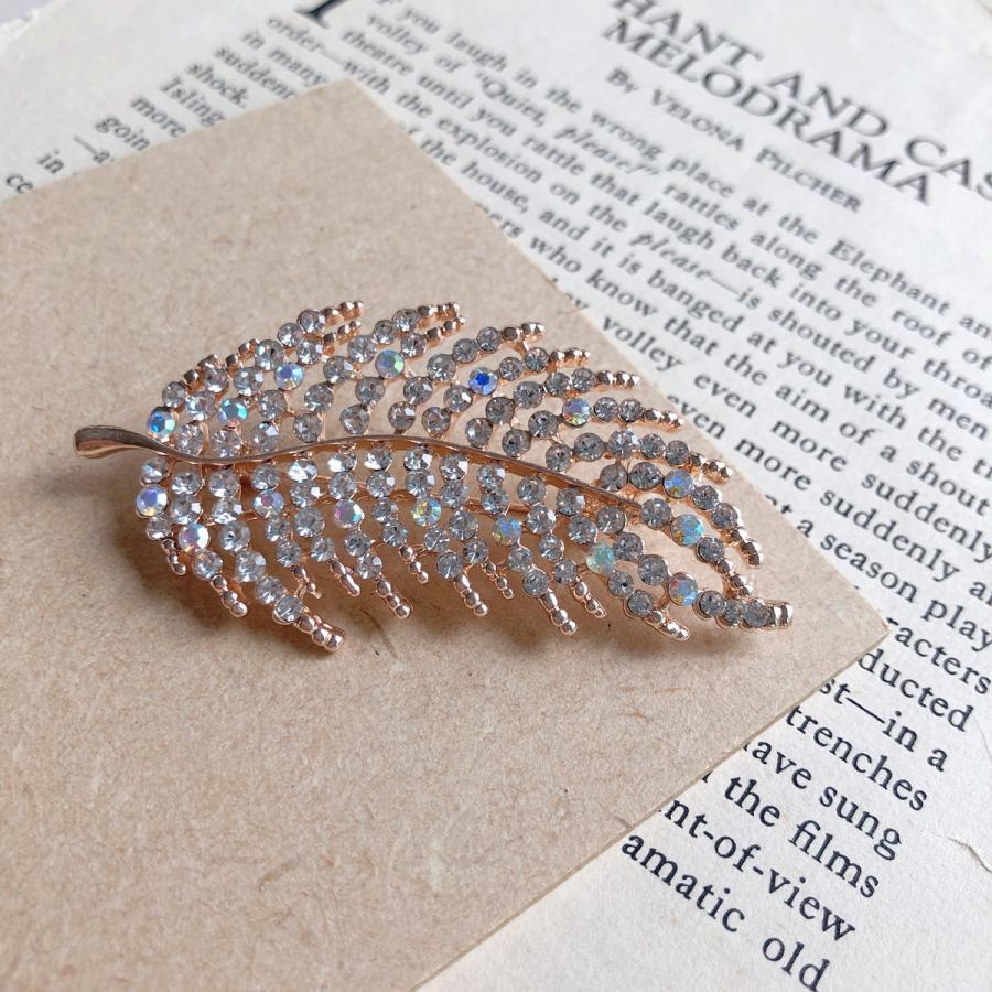 ブローチ おしゃれ ブローチ パール ピンブローチ 韓国 リーフモチーフ ゴールド 葉 結婚式 パーティー 入学式 卒業式 | 