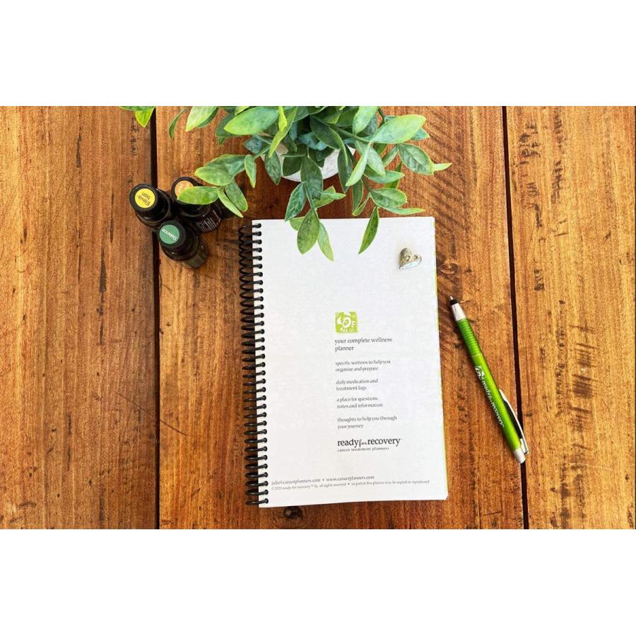 【新品同様 / 希少】 乳がん治療プランナー＆ジャーナル - がんギフトセット がん患者さんが生存中の診断からがん治療のカオスをナビゲートするのを助ける 2 Piece - 【1857761063】(10620円)