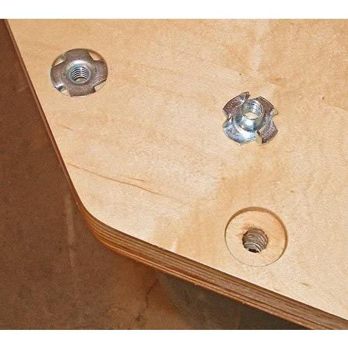 限定素材を使用 Escape Climbing 4プロング亜鉛Tナット | ロッククライミングホールド用丈夫なスチール金具 | 取り付け簡単 (2000) 【DGJ3000739631】(107799円)