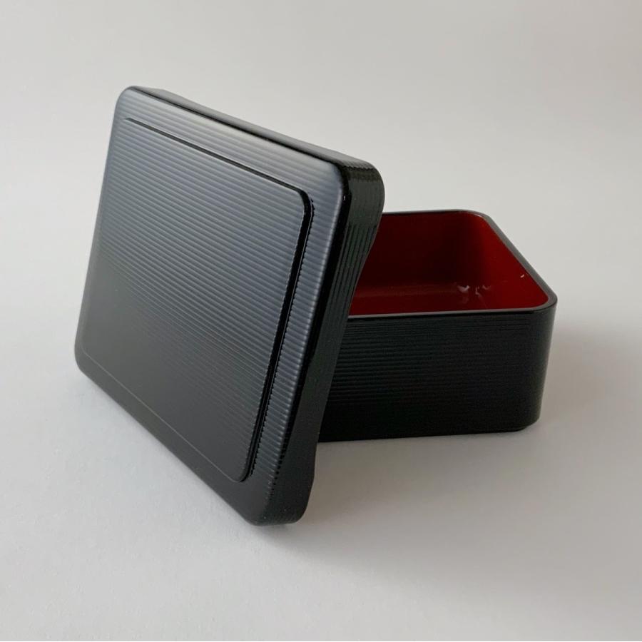 爪掛千筋丼重　黒内朱塗 15.8×13×6.4cm 漆器 丼重 懐石用 うな重 器 うな重箱 和食器 業務用　お重、かつ重、鰻　若泉　大量注文も承ります |  | 05