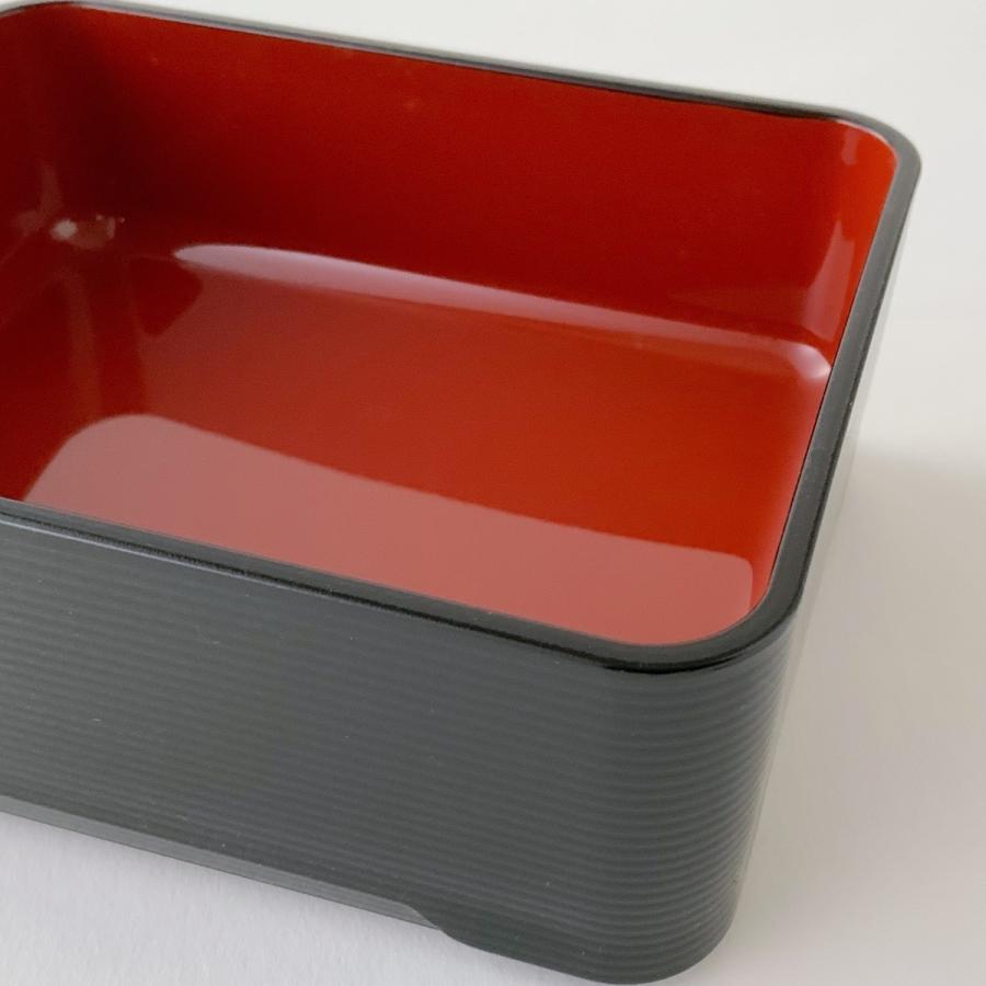 爪掛千筋丼重　黒内朱塗 15.8×13×6.4cm 漆器 丼重 懐石用 うな重 器 うな重箱 和食器 業務用　お重、かつ重、鰻　若泉　大量注文も承ります |  | 06