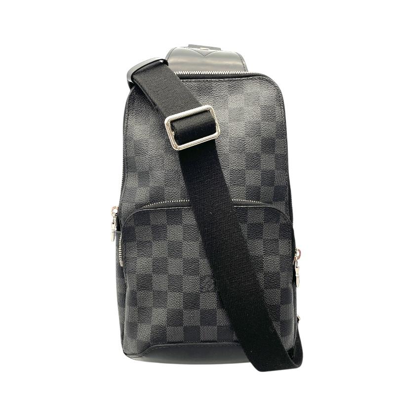 LOUIS VUITTON（ルイ・ヴィトン） アヴェニュー・スリングバッグ 