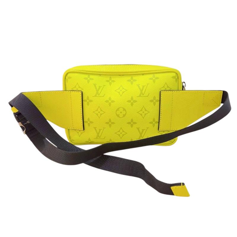LOUIS VUITTON（ルイ・ヴィトン） バムバッグアウトドア M30251 