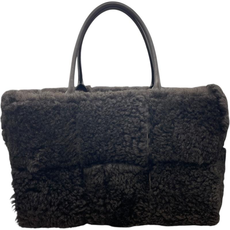 BOTTEGA VENETA（ボッテガ・ヴェネタ） アルコトート ブラウン レザー 