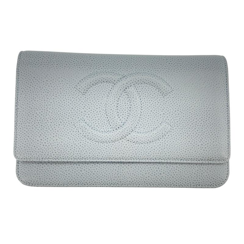 シャネル CHANEL ココマークチェーンウォレット A48654 17番台 ライトブルー SV金具 キャビアスキン ウォレットチェーン レディース 中古の画像