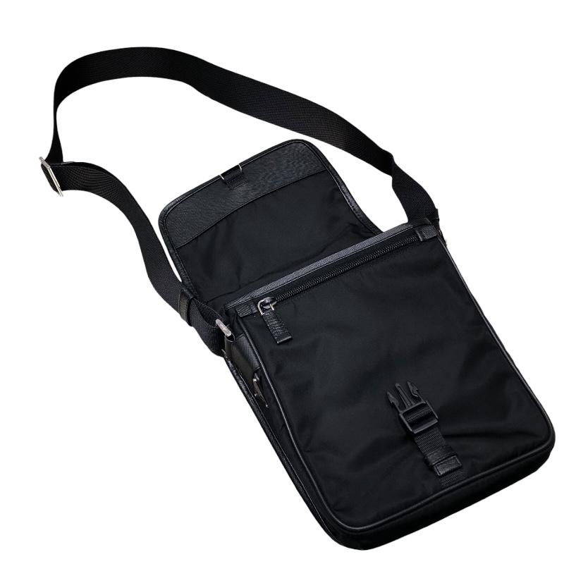プラダ PRADA ナイロン ショルダーバッグ V167 ブラック ナイロン・サフィアーノレザー ショルダーバッグ レディース 中古_2