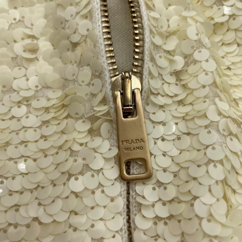 プラダ PRADA スパンコール装飾カシミヤニットパーカー P25I61 アイボリー カシミヤ パーカー レディース 中古