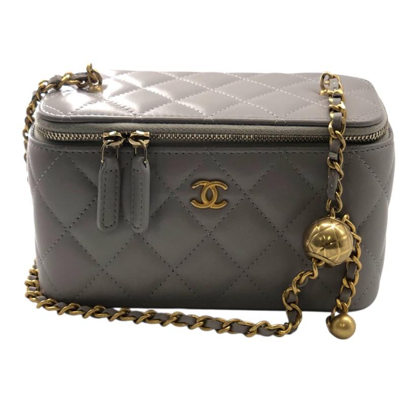 CHANEL（シャネル） マトラッセ ヴァニティケース AP2303 グレー