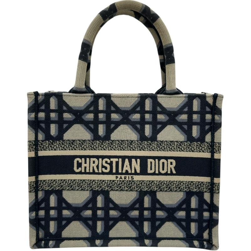Christian Dior（クリスチャン・ディオール） ブックトート スモール 