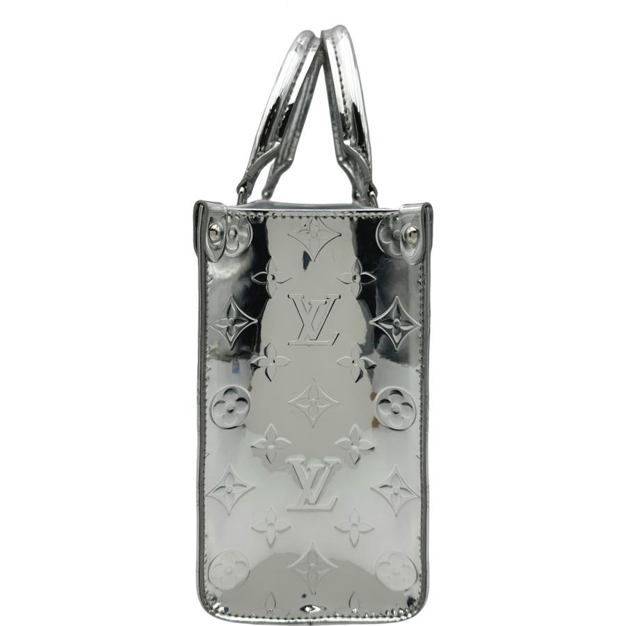 LOUIS VUITTON（ルイ・ヴィトン） オンザゴーPM M26373 シルバー 