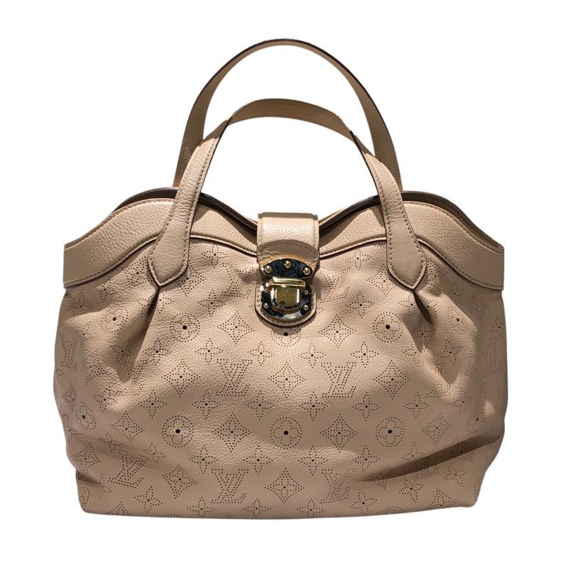 【LOUIS VUITTON 】 美品 バッグ シールスPM モノグラム　マヒナ LOUIS VUITTON（ルイ・ヴィトン） シールスPM M93818 ベージュ