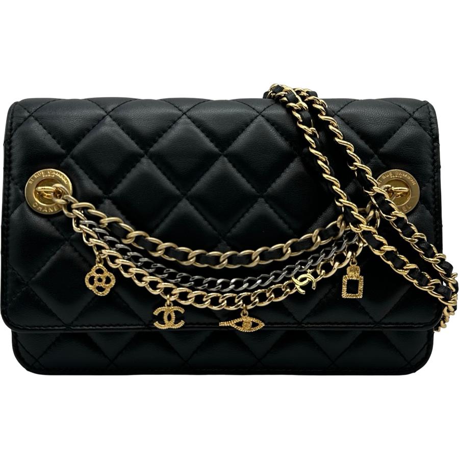 CHANEL（シャネル） マトラッセチェーンウォレット AP0498 28番台 