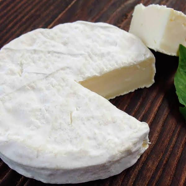 今だけ限定15 Offクーポン発行中 カマンベールチーズ1g ラッテたかまつ 葛城 奈良