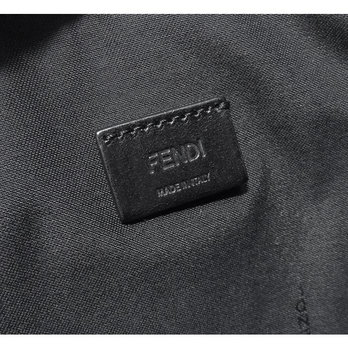 FENDI（フェンディ） 【送料無料 美品】 クラッチバッグ セカンド