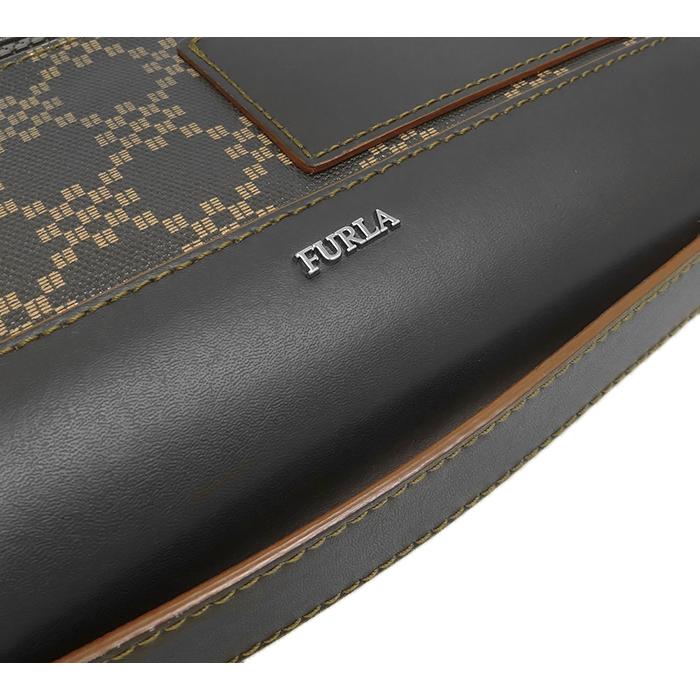 FURLA（フルラ） 【送料無料 超美品】 ボディバッグ ウエストポーチ 鞄