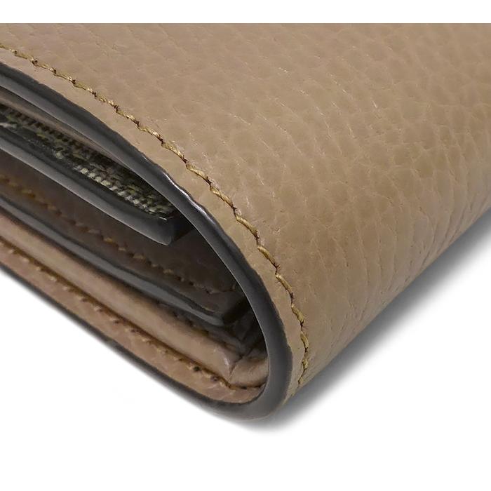 GUCCI 【超美品 ほぼ未使用】 グッチ GGマーモント 二つ折り財布 GUCCI 【超美品 ほぼ未使用】 グッチ GGマーモント 二つ折り財布