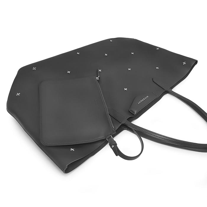 GIVENCHY（ジバンシィ） 【送料無料 美品】 ジバンシー ショルダー