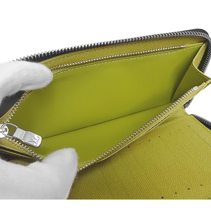 LOUIS VUITTON（ルイ・ヴィトン） 【未使用 超美品】 ジッピー