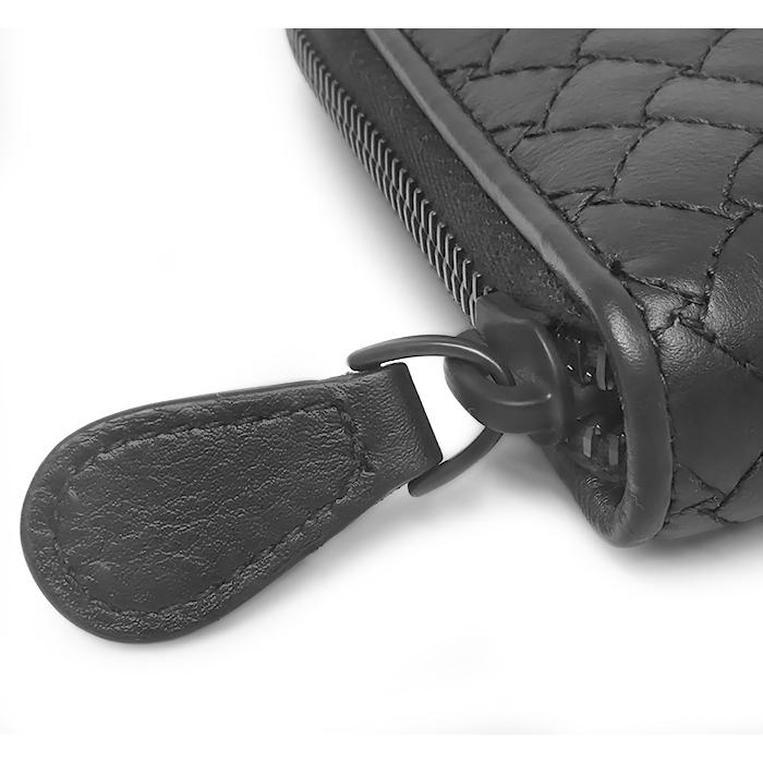 BOTTEGA VENETA（ボッテガ・ヴェネタ） 美品 ほぼ未使用 ラウンド