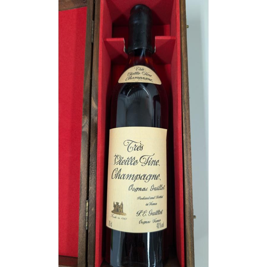 トレ・ヴィエイユ・フィーヌ・シャンパーニュ　木箱入　700ml  40％ 　 Tres Vieille Fine Champagne | 