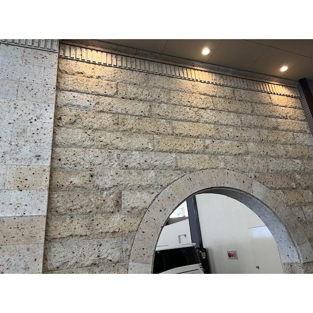 大谷石表面1級割肌30x300x900mm : 山南石材店 大谷石加工品販売