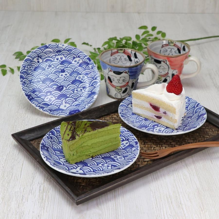 ロモノーソフ　青い幾何学模様の波形皿 2枚セット ロモノーソフ 青い幾何学模様の波形皿 2枚セット