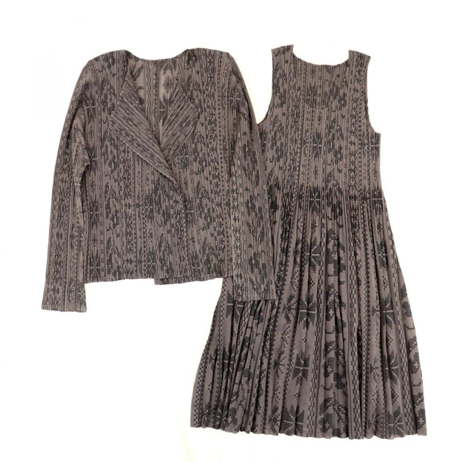プリーツプリーズ イッセイミヤケ 総柄プリーツアンサンブル レディース 茶 3 美品 ワンピース Pleats Please Issey Miyake オパールヤフーショッピング店 通販 Yahoo ショッピング