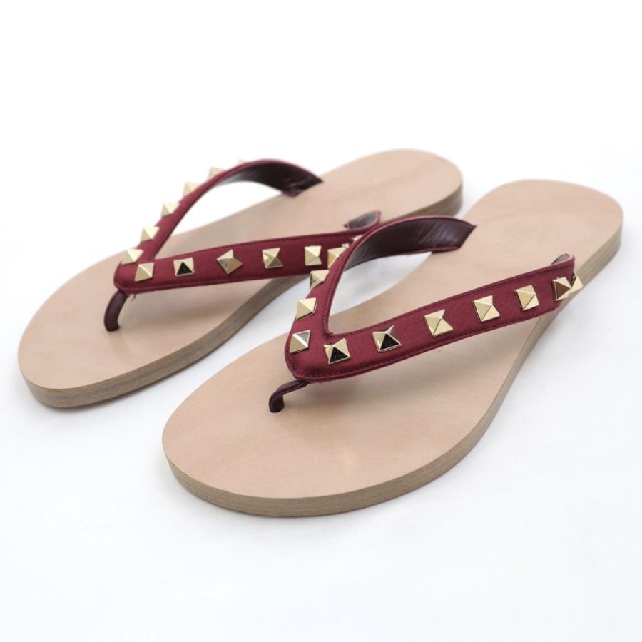 美品 ヴァレンティノガラヴァーニ ロックスタッズトングサンダル