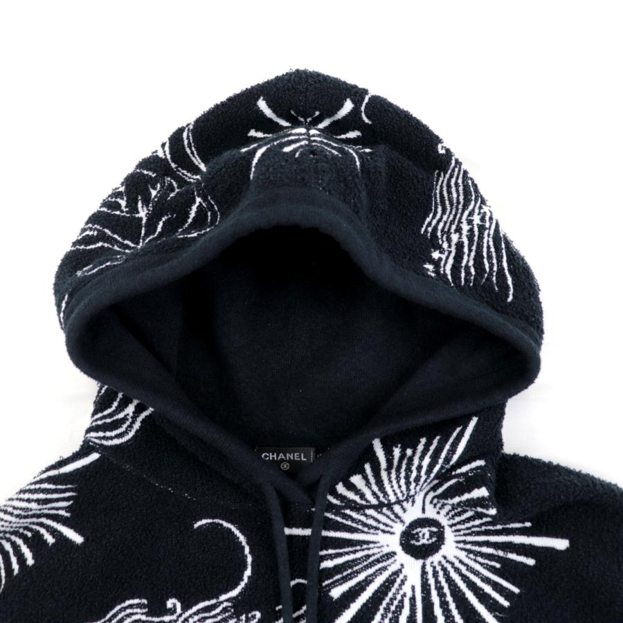 CHANEL 新品同様 シャネル 22クルーズ ココマーク スウェット CHANEL 新品同様 シャネル 22クルーズ ココマーク スウェット
