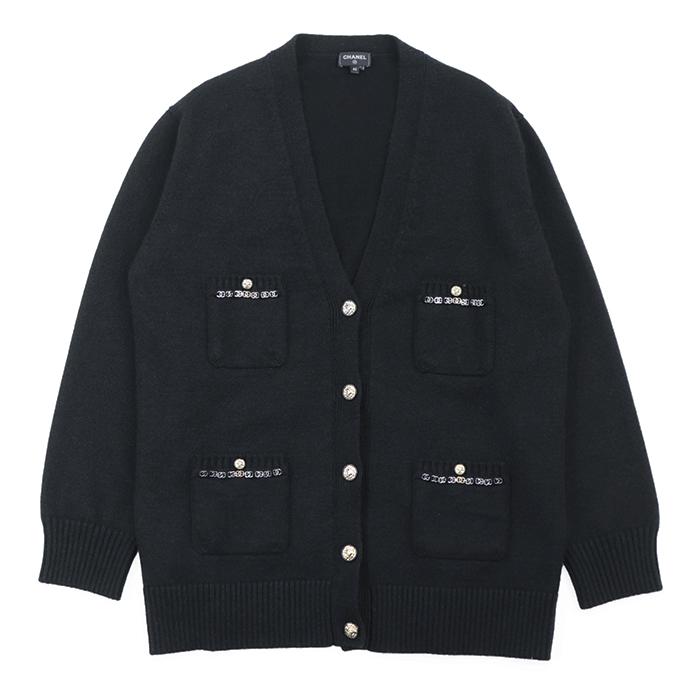 シャネルニットカーディガン　ライオン　ビッグボタン シャネル カーディガン CHANEL ブラック カシミア100% CCロゴ