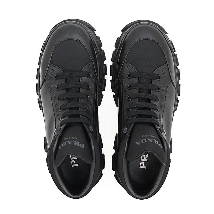 PRADA 【美品】プラダ ハイカット レースアップ レザー PRADA 【美品】プラダ ハイカット レースアップ レザー