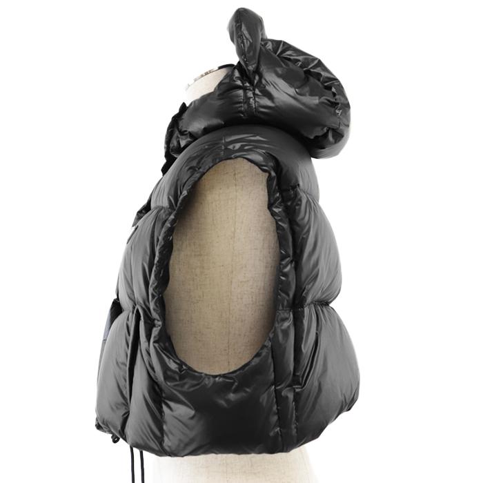 PRADA 【美品】PRADA プラダ ダウンジャケット 23年製