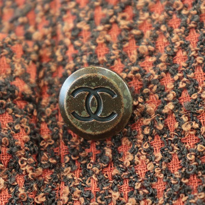 【美品】CHANEL シャネル ヴィンテージ ジャケット 98A P11565 ツイード テーラード 4ポケット COCOマーク ボタン レディース 42 橙 茶の画像