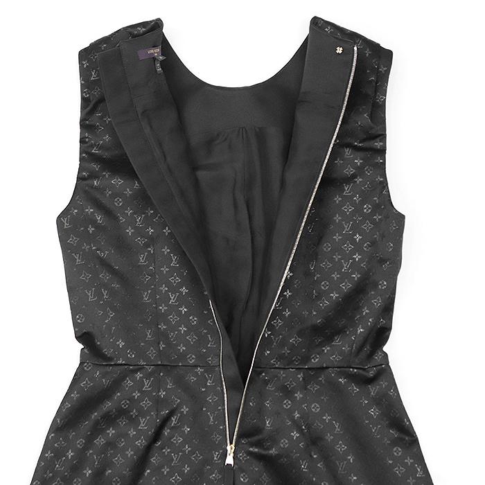 美品　ルイヴィトン　ノースリーブワンピース　36 S シルク100% ベルト付 LOUIS VUITTON（ルイ・ヴィトン） 【美品】LOUIS VUITTON ワンピース