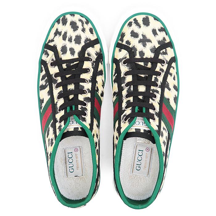 GUCCI（グッチ） 【美品】GUCCI スニーカー レオパード ヒョウ柄 ロゴ
