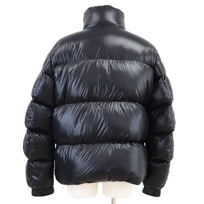MONCLER 【美品】MONCLER モンクレール ダウンジャケット 2023年