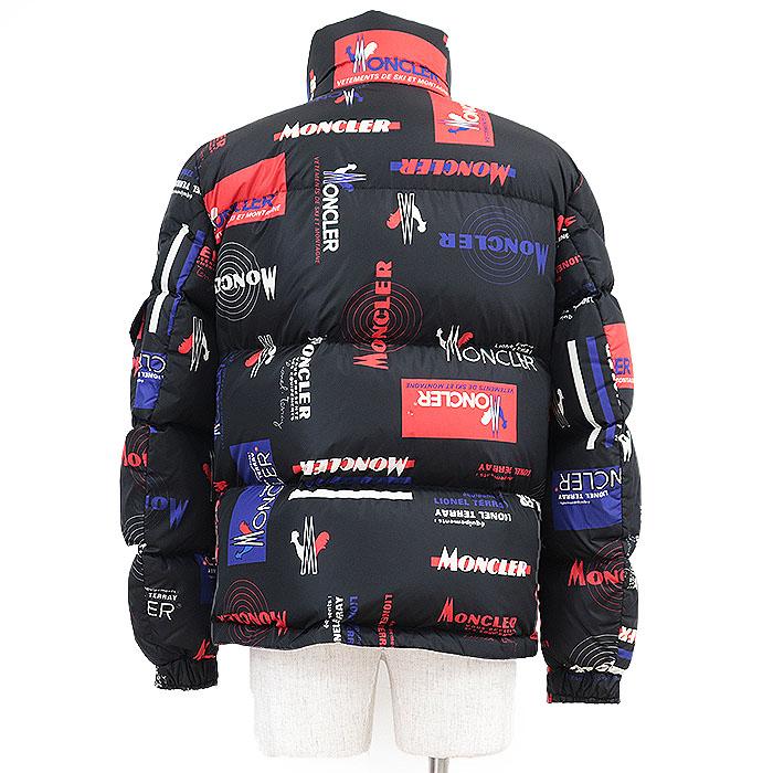 美品★モンクレール・ワッペン フード付 ロゴ総柄 ナイロンジャケット(SM相当) MONCLER (モンクレール) スキーワッペン フルジップ ダウンジャケット
