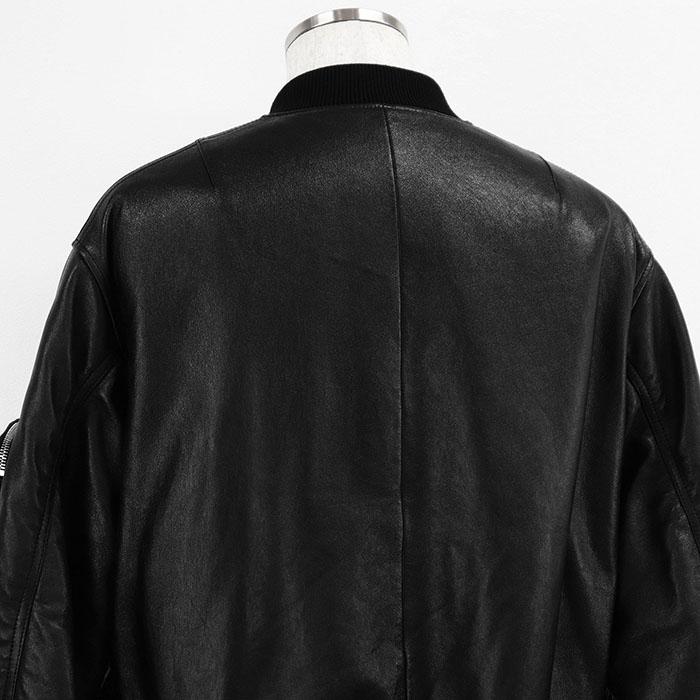 希少✨美品 PRADA ナイロンジャケット レザー切り替え ロゴ金ボタンM PRADA プラダ ナイロンジャケット レザー切替 ベルト付き M 黒