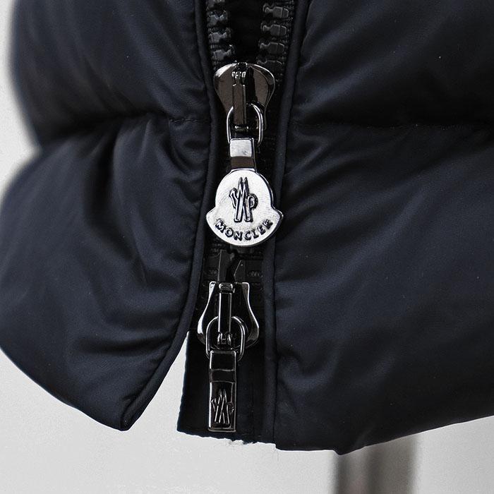 MONCLER 【美品】MONCLER モンクレール ダウンコート CHARPAL 2020年製