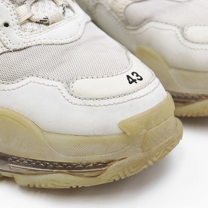 BALENCIAGA（バレンシアガ） スニーカー ダッド TRIPLE S トリプルS 