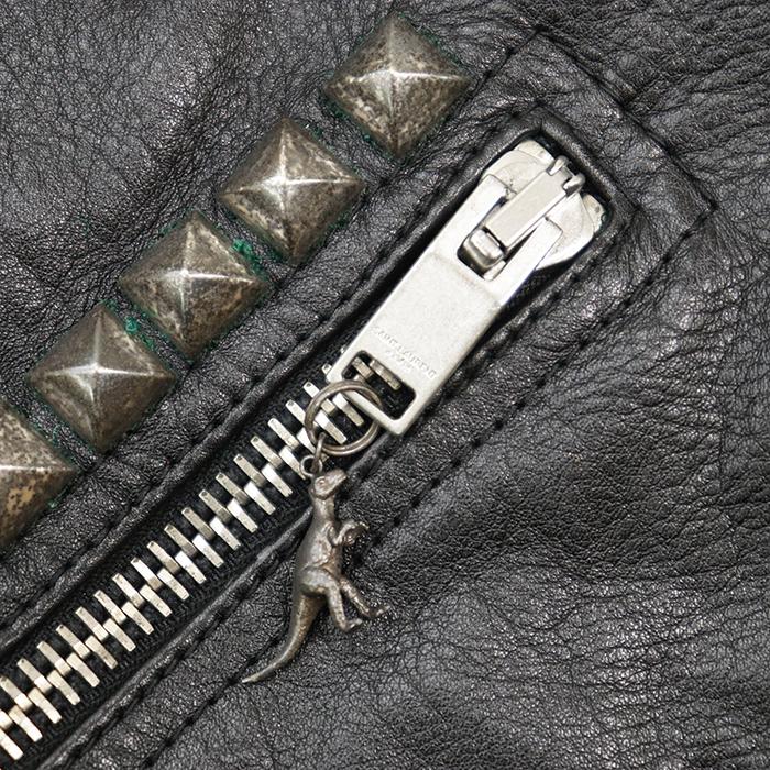【未使用】SAINT LAURENT PARIS サンローランパリ モーターサイクルジャケット 48 メンズ カウレザー スタッズ 恐竜チャーム 付属有 黒 赤 |  | 03