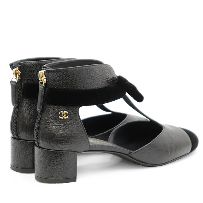正規品 美品 シャネル クラシックパンプス ココマーク 黒 36 約23 箱付 CHANEL（シャネル） 【新品同様】CHANEL パンプス 36C レディース
