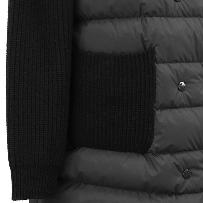 MONCLER（モンクレール） 【極美品】MONCLER ダウンジャケット 