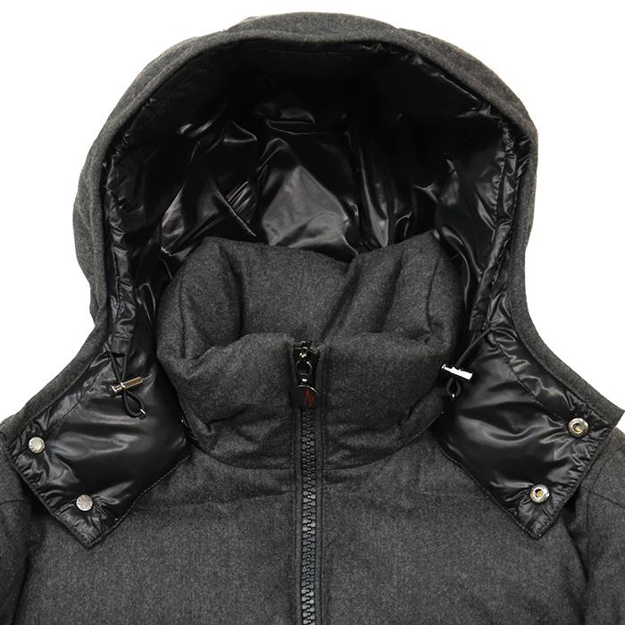 【美品】MONCLER モンクレール モンジュネーブル ダウンジャケット サイズ 0 メンズ ロゴワッペン フーデッドダウン フード取り外し可能 アウター グレー 灰色 ルーマニア製 MONCLER（モンクレール） 【美品】MONCLER モンジュネーブル ダウン